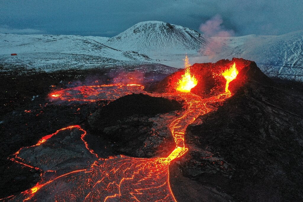 Iceland Volcano Erupts in Plumes of Fire